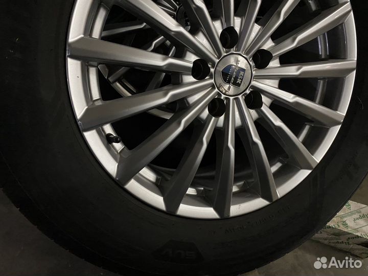 Литые диски r17 с летней резиной