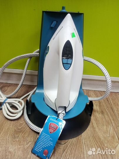 Утюг Polaris (т146)