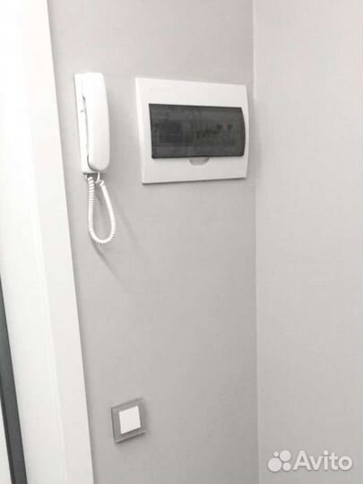 Ключница закрыть щиток. Короб закрыть роутер