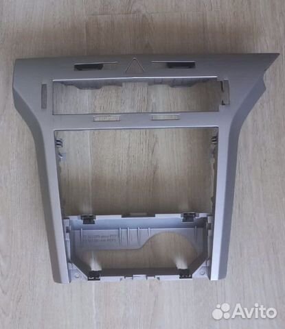 Рамка центральной консоли Опель Астра Н