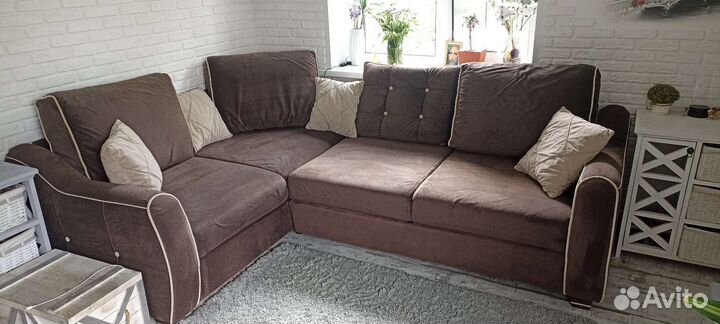 Диван угловой