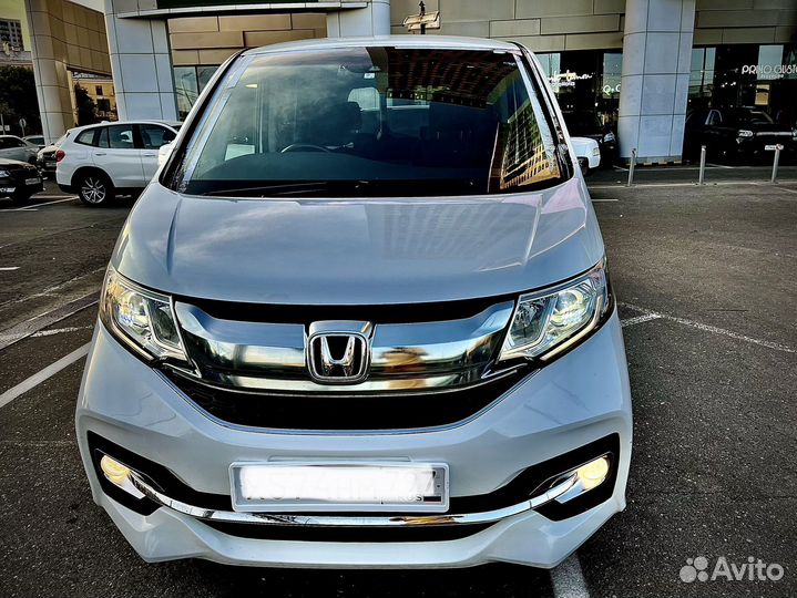 Аренда минивена с водителем