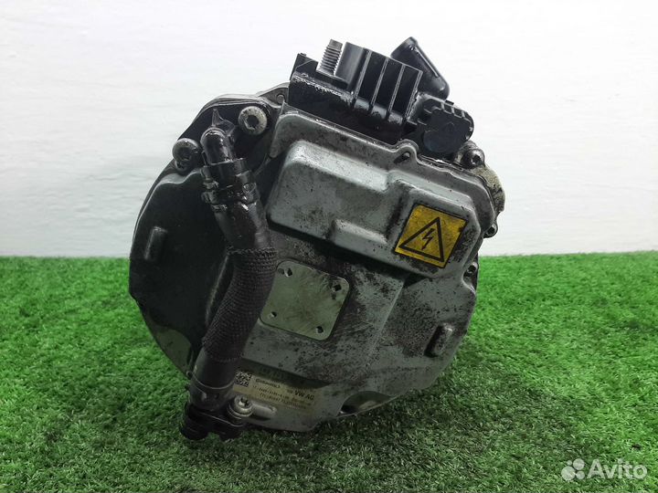 Б/У Б/У Стартер-генератор 4N0903028M VAG