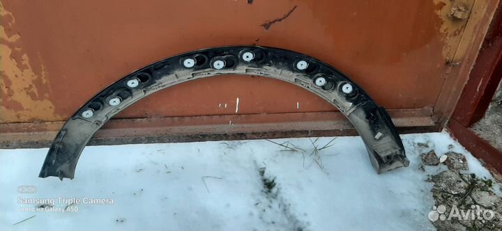 Рено Каптюр Накладка колесной арки