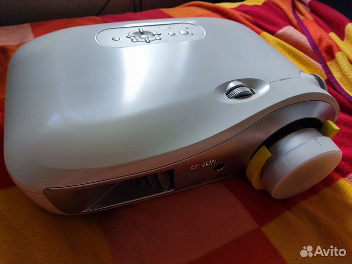 Проектор Epson PowerLite Home Cinema 1080 UB H262A