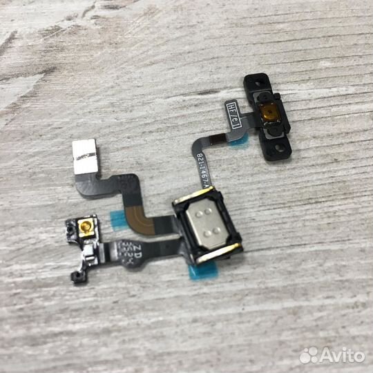 Шлейф кнопки Power iPhone 4S