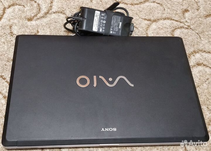 Ноутбук Sony vaio VGN-AW11SR/B