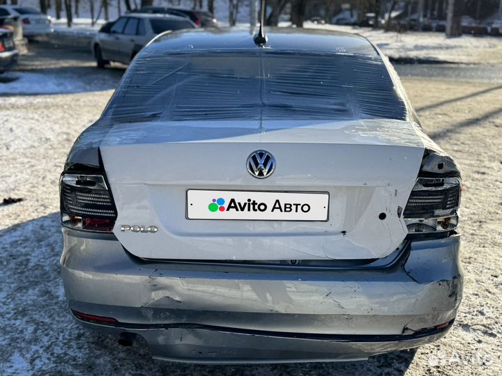 Volkswagen Polo 1.6 МТ, 2018, битый, 83 450 км