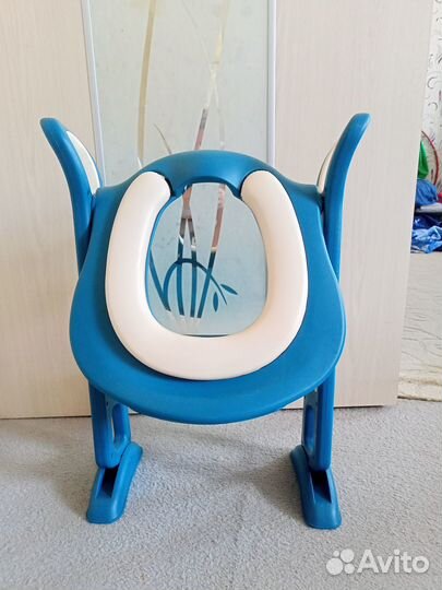 Детская накладка на унитаз со ступенькой