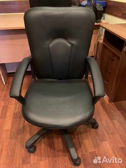 Кресло офисное