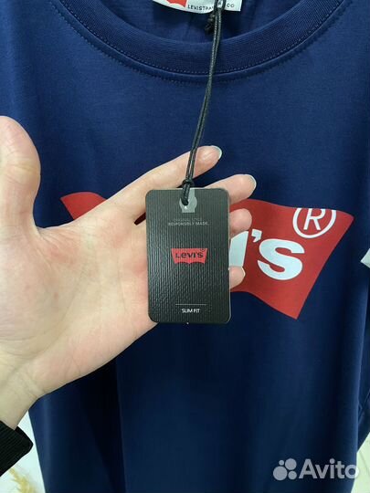 Футболка Levis