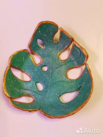 Тарелка монстера глина ручная работа