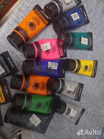 Акриловые краски художественные