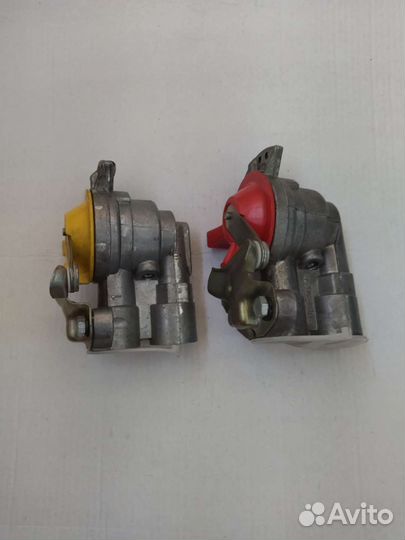 Головка соединительная 100-3521110-10