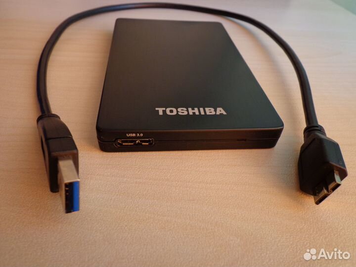 Внешний жесткий диск HDD Toshiba 1TB stor.E ALU 2S