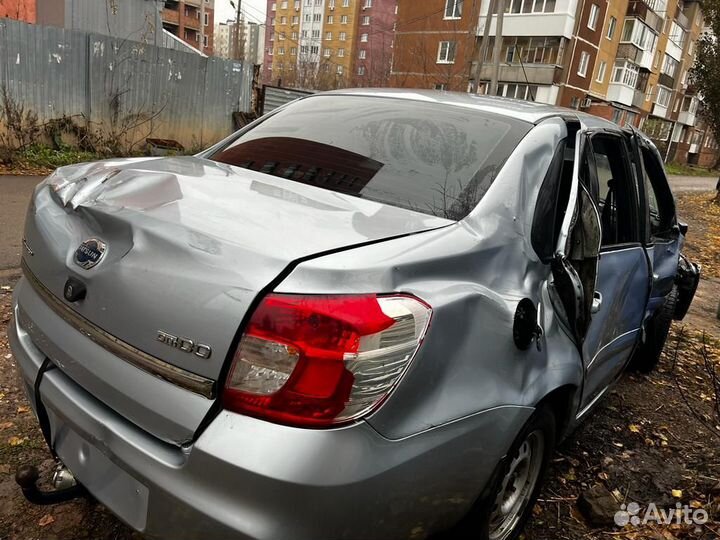 Datsun on-DO 1.6 МТ, 2015, битый, 77 000 км