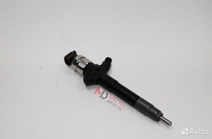 Форсунка топливная Denso 1465A041