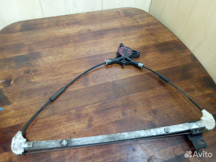 Стеклоподъемник задний правый Mazda 6 GG седан эле