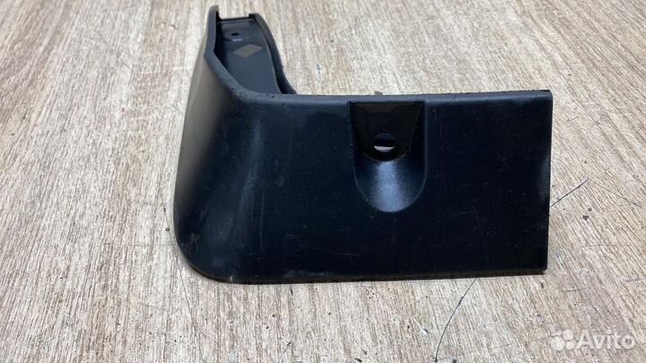 Брызговик Задний Правый Hyundai Sonata 6 YF