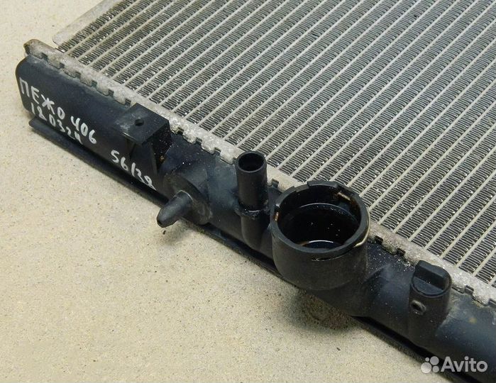 Радиатор охлаждения Peugeot 406 2.0 АКПП (Nissens)