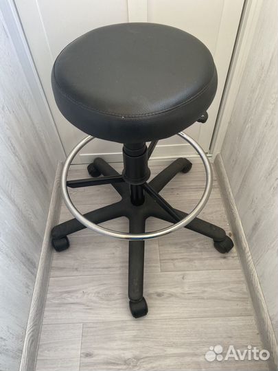 Барный стул