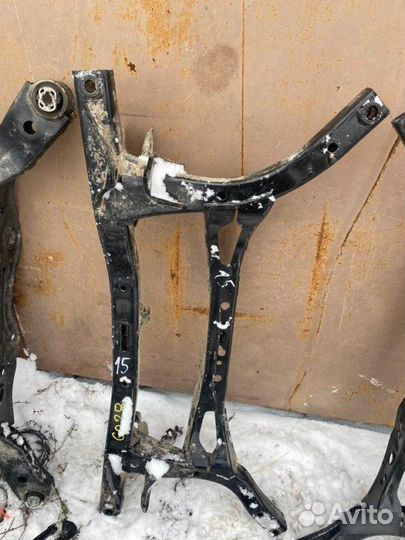 Подрамник передний Kia Ceed 3