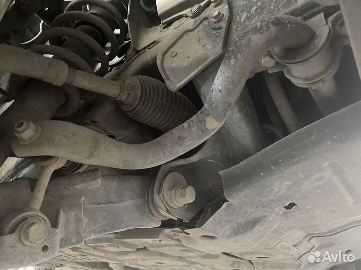 Передний стабилизатор Land Cruiser 200 2015+