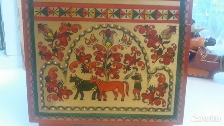 Шкатулка деревянная