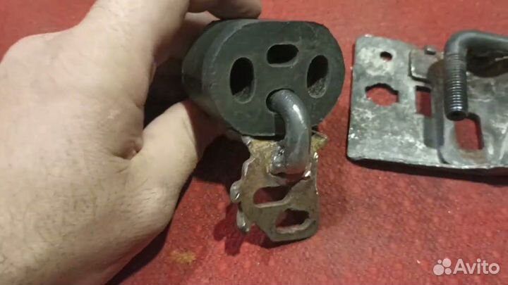 Ремонт кронштейна Skoda Superb 2013-2015