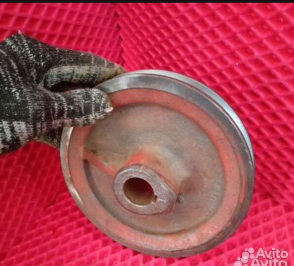 Шкив на вал 28мм, профиль В(1), наружный 189мм