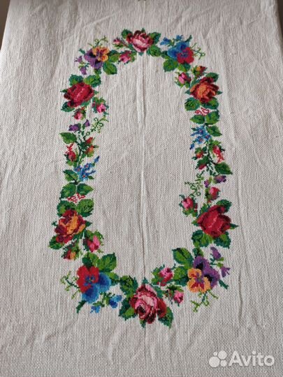 Скатерть винтаж ручная вышивка б/у