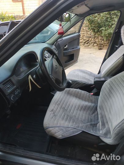 Салон приора