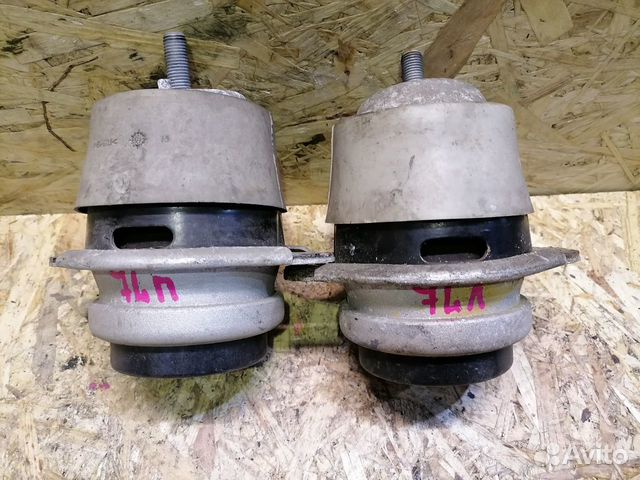 Подушка двигателя Volkswagen Touareg 7L 3.2 4.2