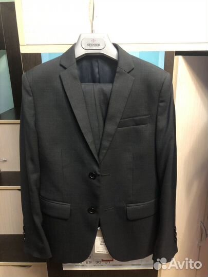 Школьный костюм