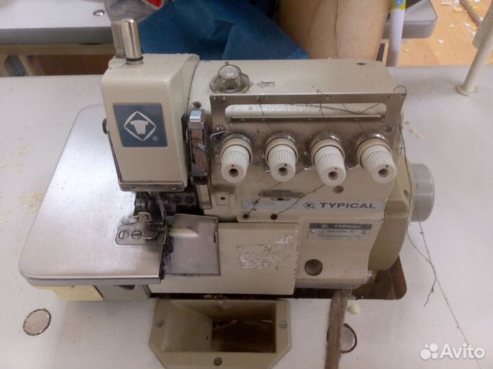 Промышленный оверлог 4-х нитка Typical Gn2000