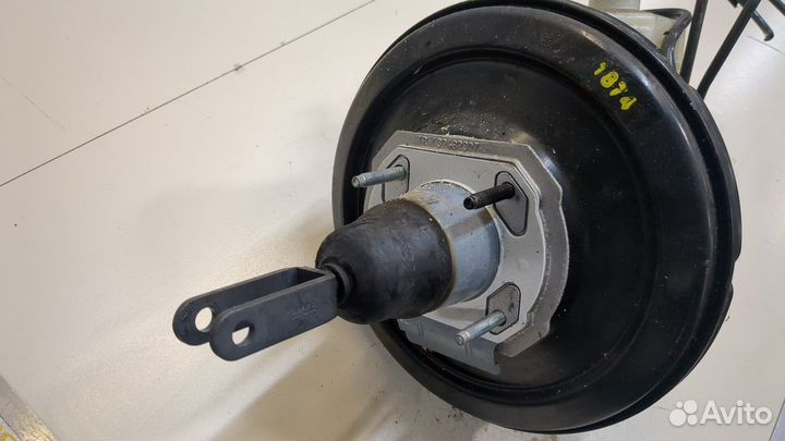 Цилиндр тормозной главный Land Rover Discovery 4, 2009