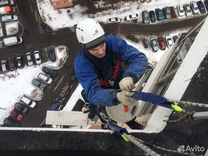 Промышленный альпинист. Высотные работы