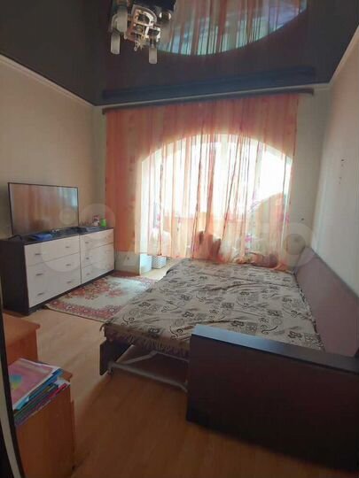 3-к. квартира, 65 м², 2/4 эт.