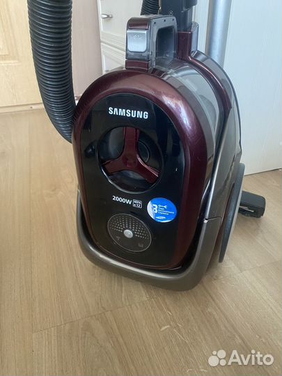 Пылесос Samsung 2000w