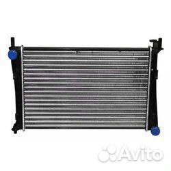 Форд Фиеста Фьюжн радиатор охлаждения ford fiesta