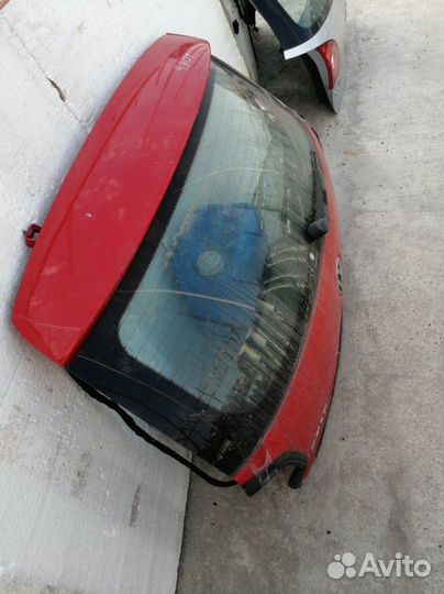 Дверь багажника Volkswagen Polo 5