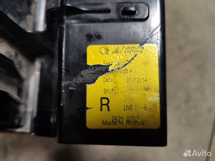 Фонарь правый Renault Duster