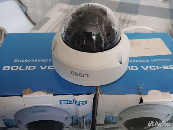 IP-камера купольная уличная bolid VCI-220. Новая