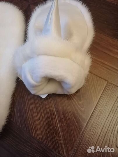 Варежки норковые женские новые белые