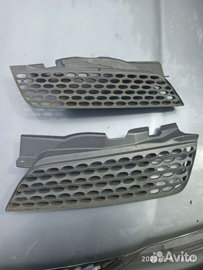 Решетка радиатора ниссан марч