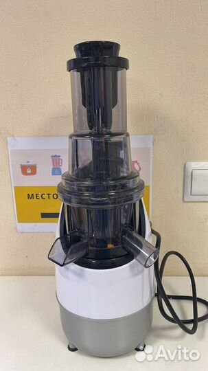 Шнековая соковыжималка Kitfort KT-1121