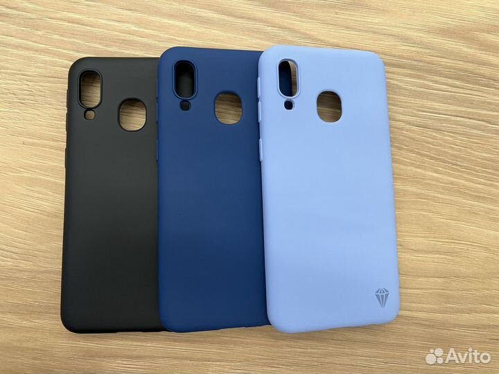 Чехол силиконовый на Samsung A40