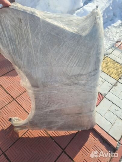 Крыло переднее левое на honda