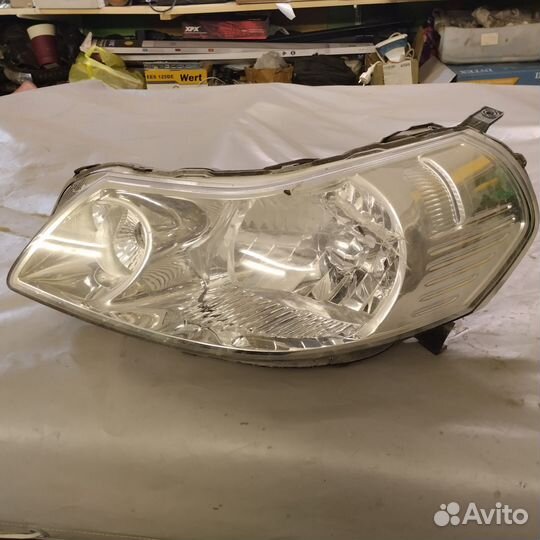 Фара Suzuki SX4 1 GYA Рестайлинг 2009-2014 бу