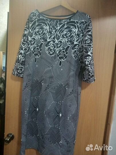 Платье, р.54,в отличном состоянии